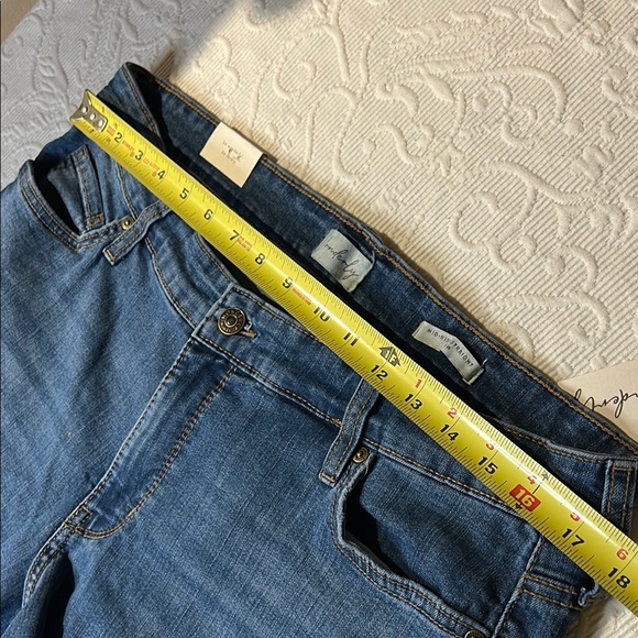Wonderly Mid-Rise Straight Blue Jeans. NWT 14W - Picture 8 of 9